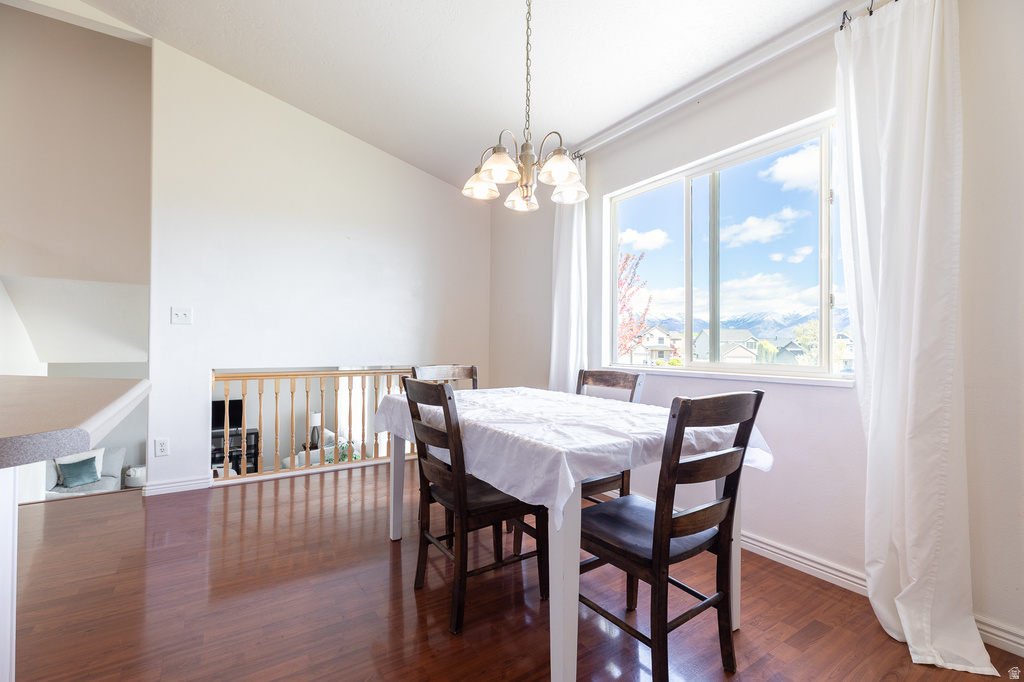 1934 N TRELLIS PL Saratoga Springs, UT 84045