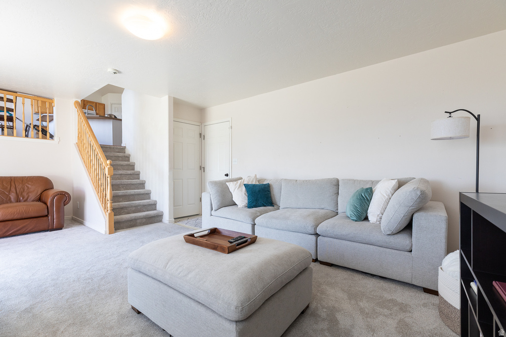 1934 N TRELLIS PL Saratoga Springs, UT 84045