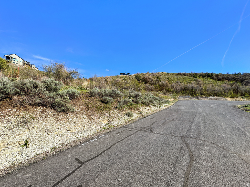 1380  INNSBRUCK DR Huntsville, UT 84317