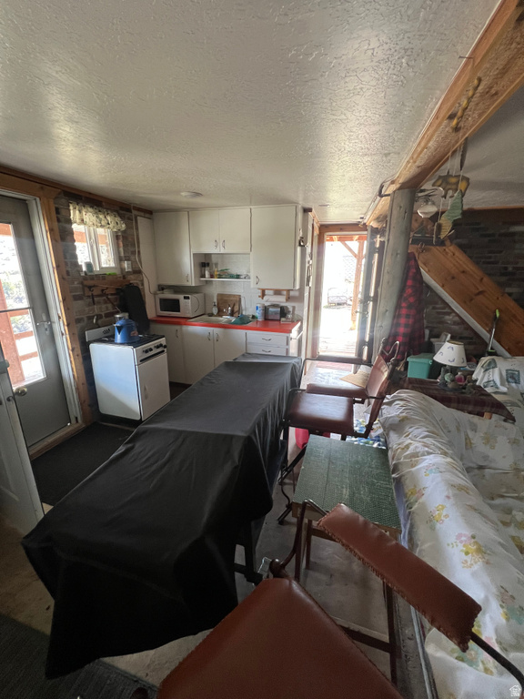 #18 Paradise, UT 84328