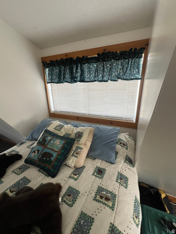 #18 Paradise, UT 84328