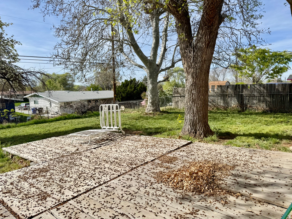 1521 N 300 W Sunset, UT 84015