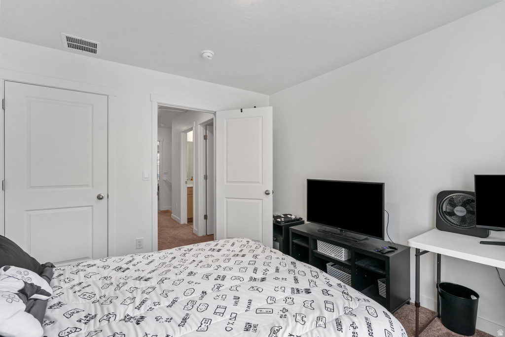 1033 E REEF DR Saratoga Springs, UT 84045