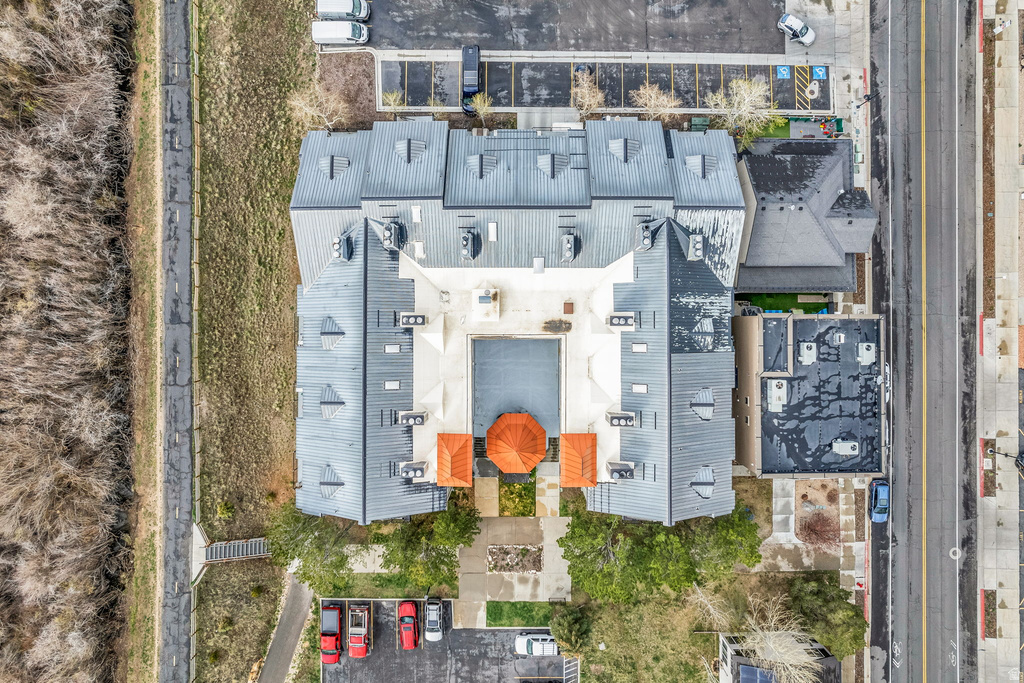 1885 PROSPECTOR AVE #B12 Park City, UT 84060