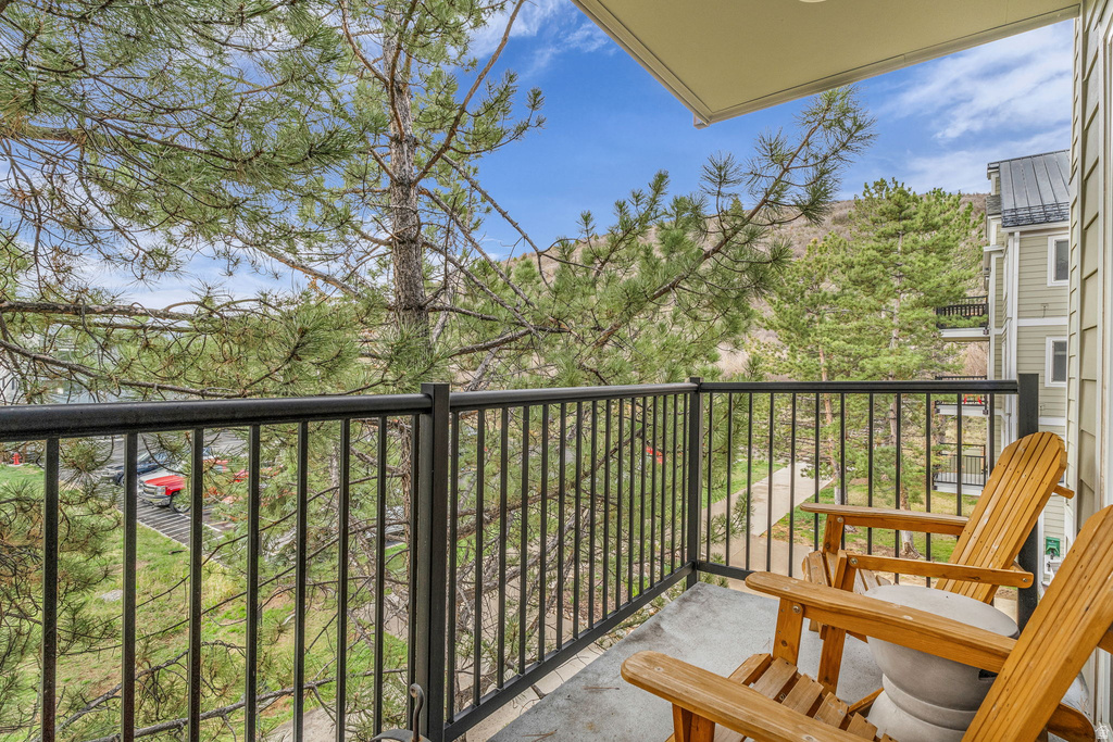 1885 PROSPECTOR AVE #B12 Park City, UT 84060