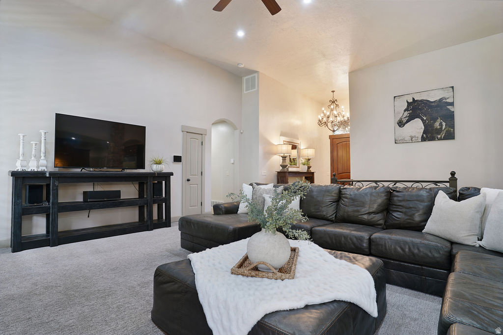 858 E 600 S Santaquin, UT 84655