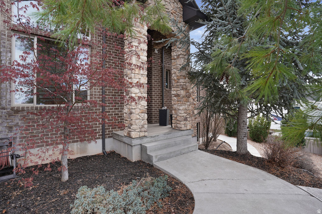 858 E 600 S Santaquin, UT 84655