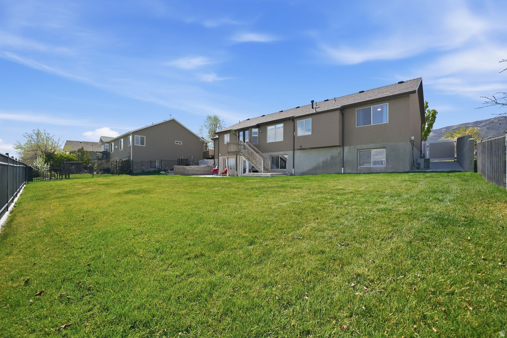 2486 S ASTER WAY Saratoga Springs, UT 84045