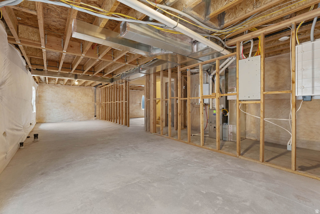 912 CREST DALE LANE LN Santaquin, UT 84655