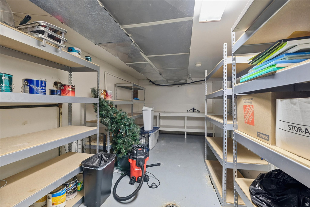 1616 E SUNSET DR Logan, UT 84321