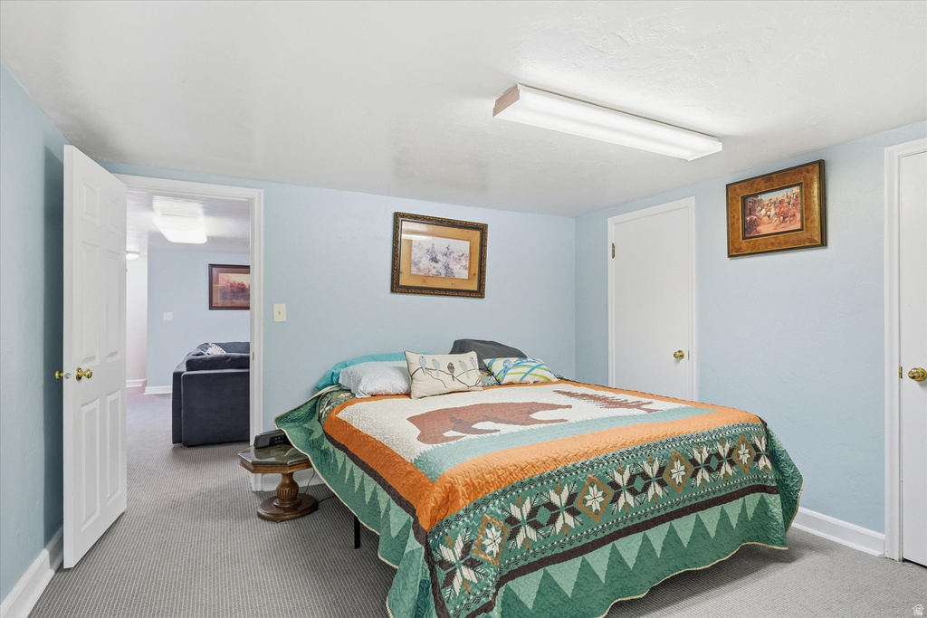 1616 E SUNSET DR Logan, UT 84321