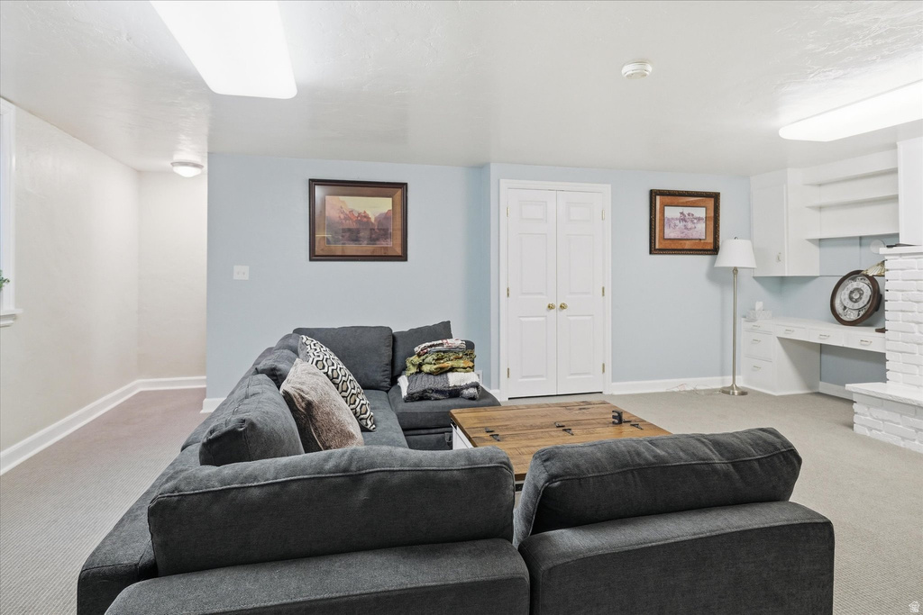 1616 E SUNSET DR Logan, UT 84321