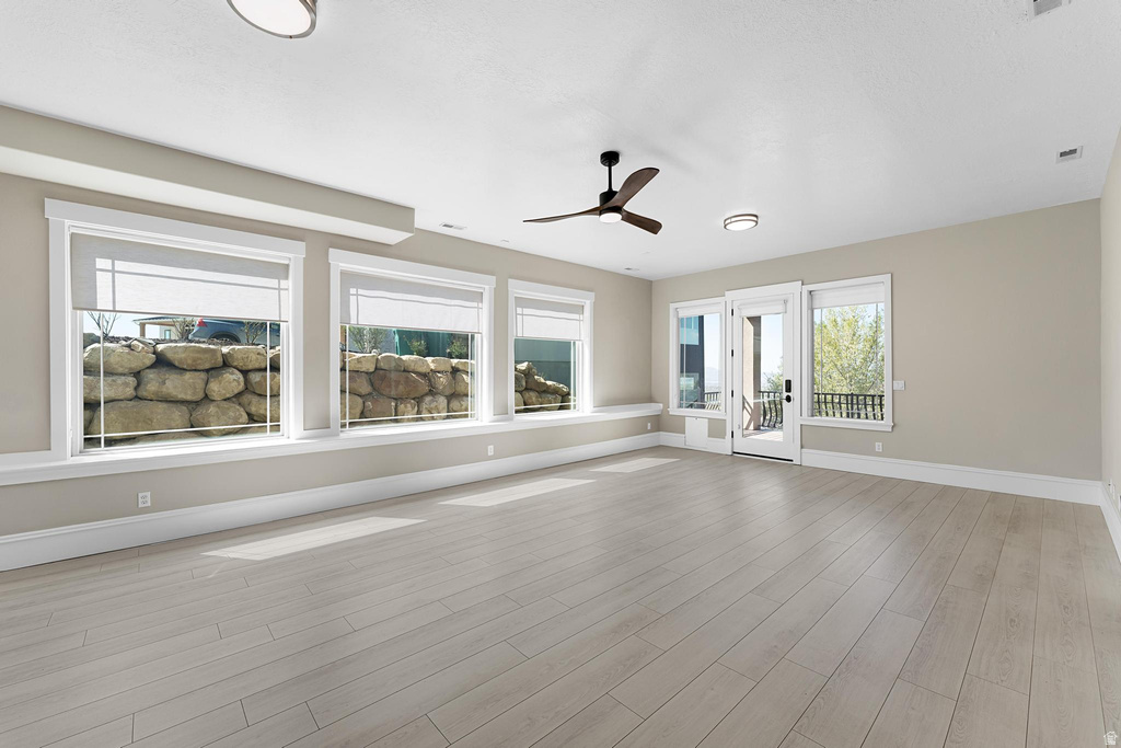 10207 N BAYHILL DR Cedar Hills, UT 84062