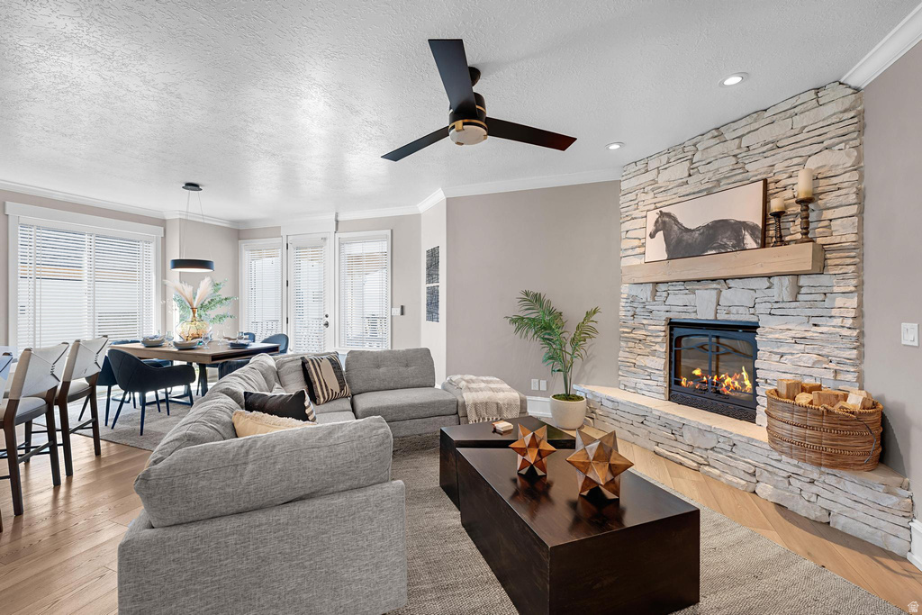 10207 N BAYHILL DR Cedar Hills, UT 84062