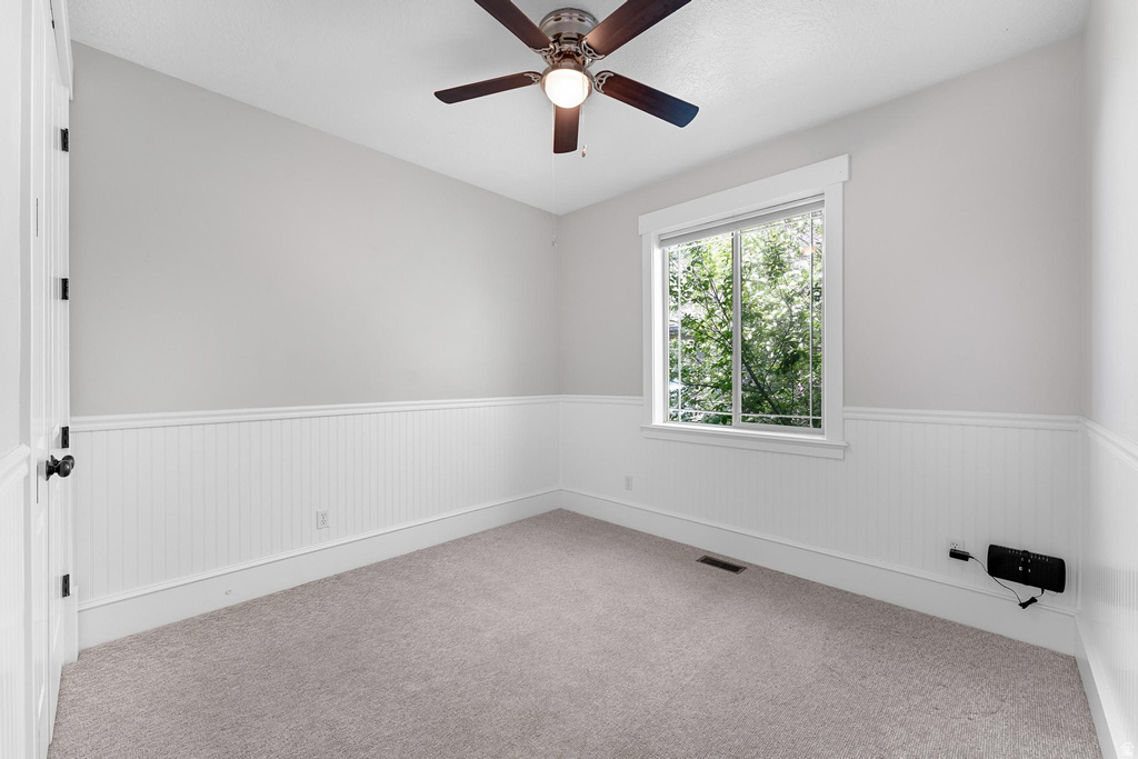 10207 N BAYHILL DR Cedar Hills, UT 84062