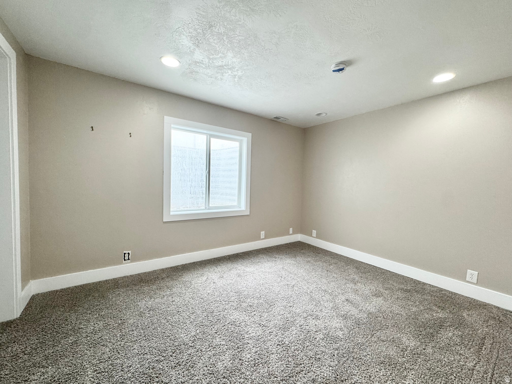 148 N 580 W Tooele, UT 84074