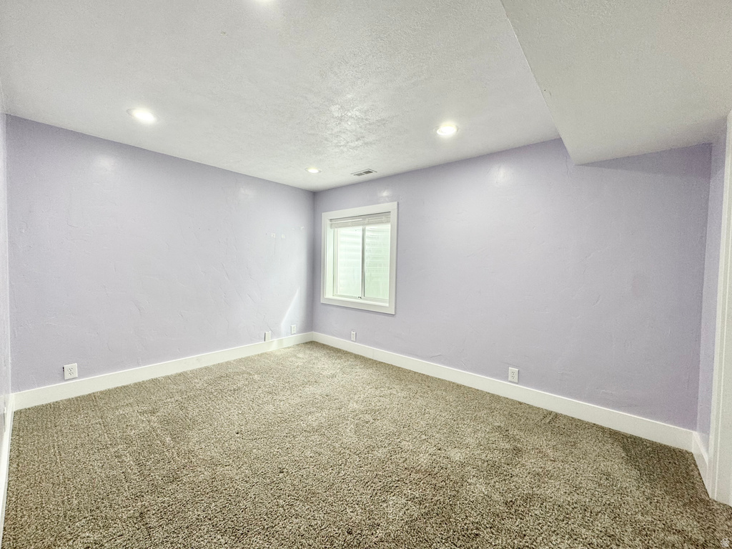 148 N 580 W Tooele, UT 84074