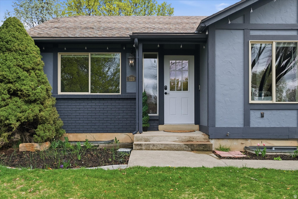 128 S 1170 E Logan, UT 84321