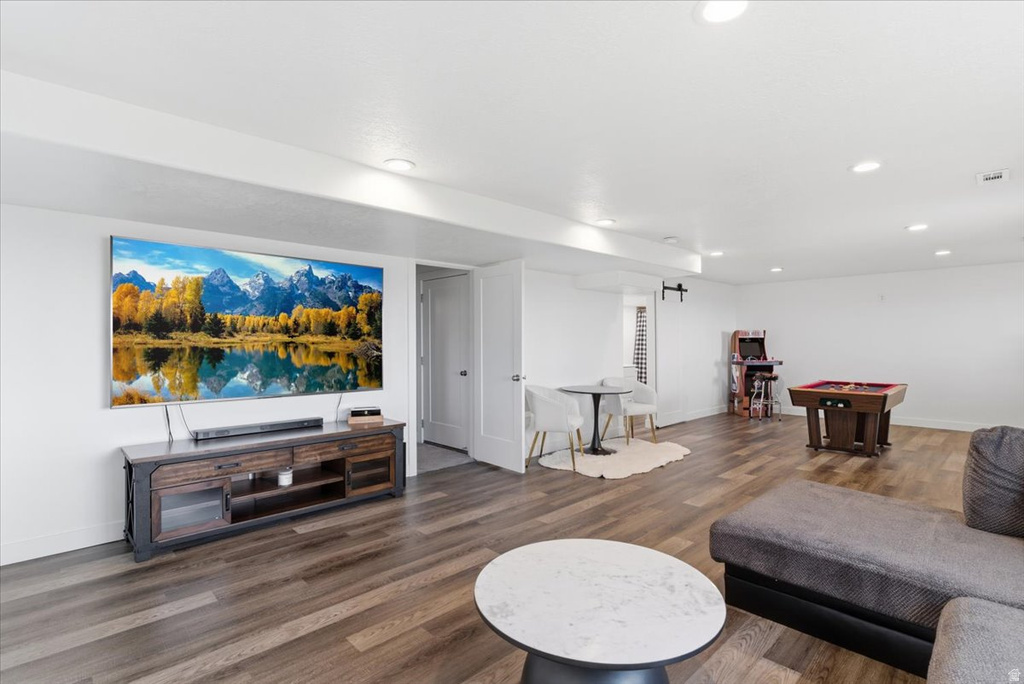 340 E BELLA VIDA DR North Salt Lake, UT 84054