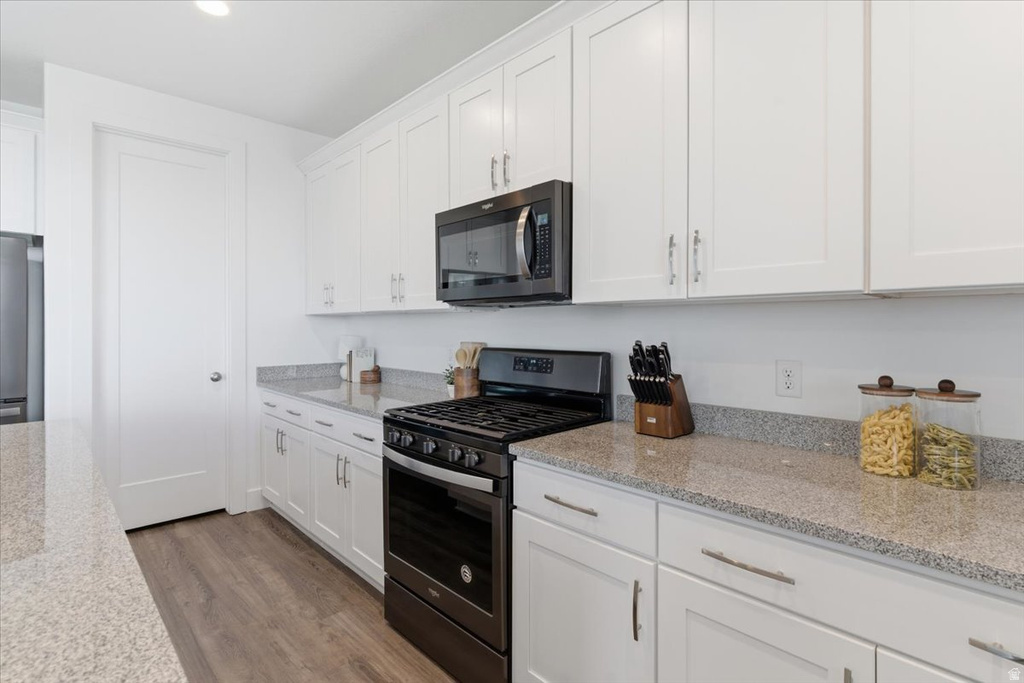 340 E BELLA VIDA DR North Salt Lake, UT 84054