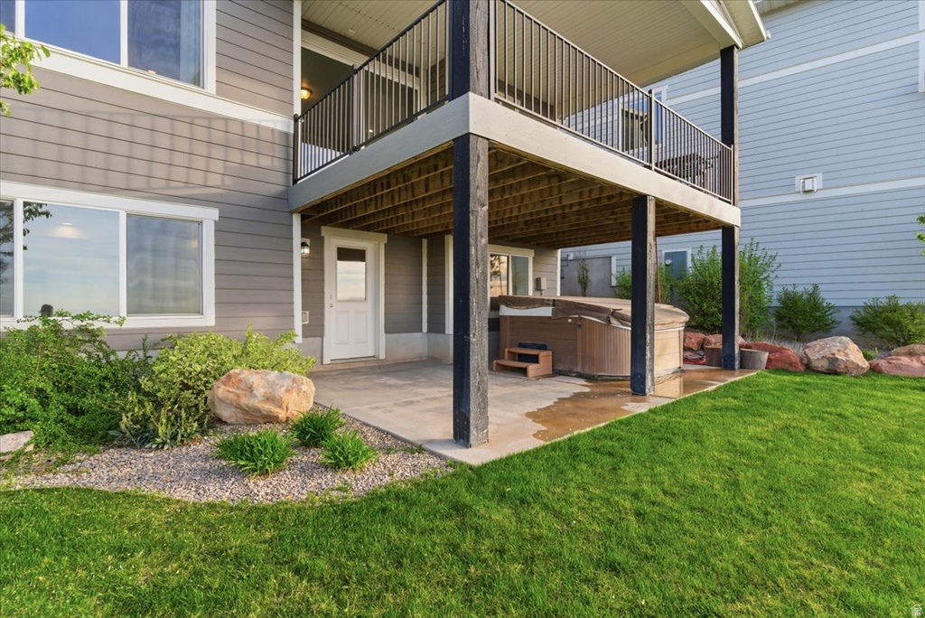 340 E BELLA VIDA DR North Salt Lake, UT 84054