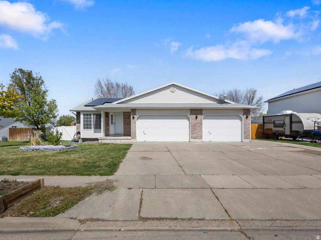 568 W 375 N Clearfield, UT 84015