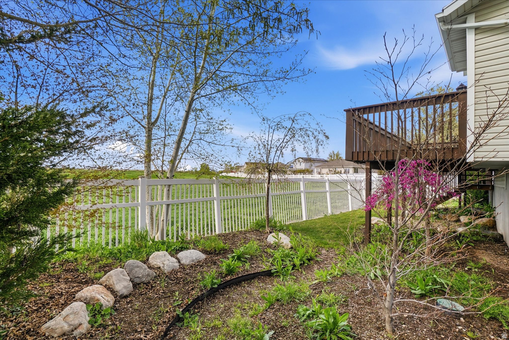 1494 MICA LN Layton, UT 84041