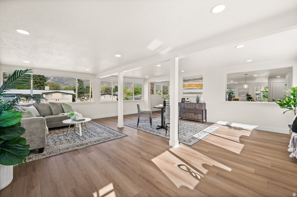 2479 E CARDINAL WAY Salt Lake City, UT 84121