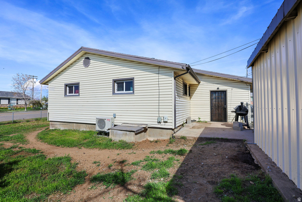 5709 S 2050 W Roy, UT 84067