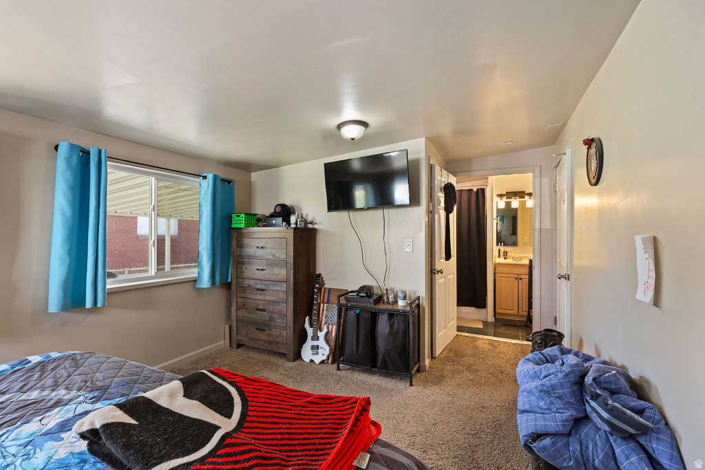 5709 S 2050 W Roy, UT 84067