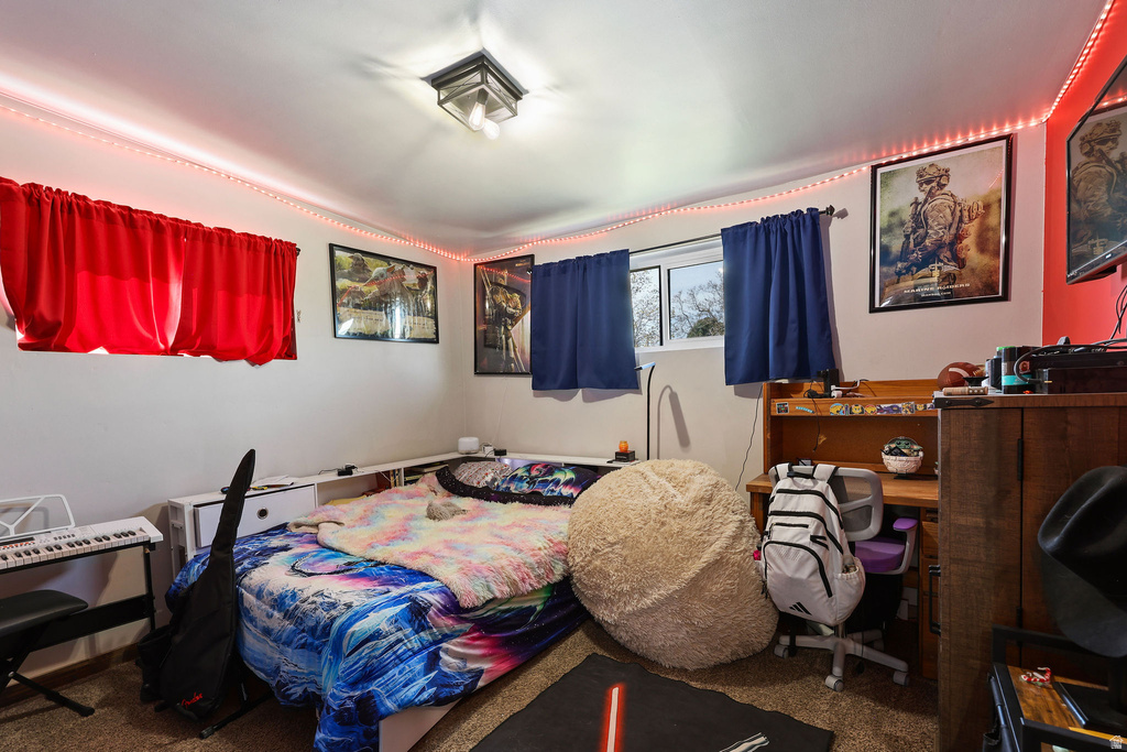 5709 S 2050 W Roy, UT 84067