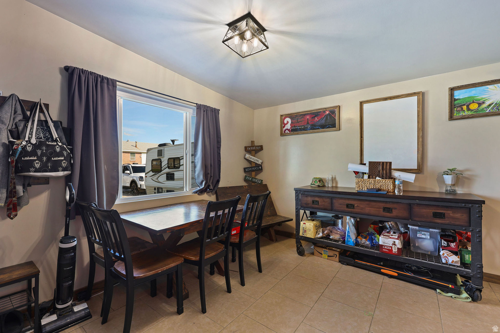 5709 S 2050 W Roy, UT 84067