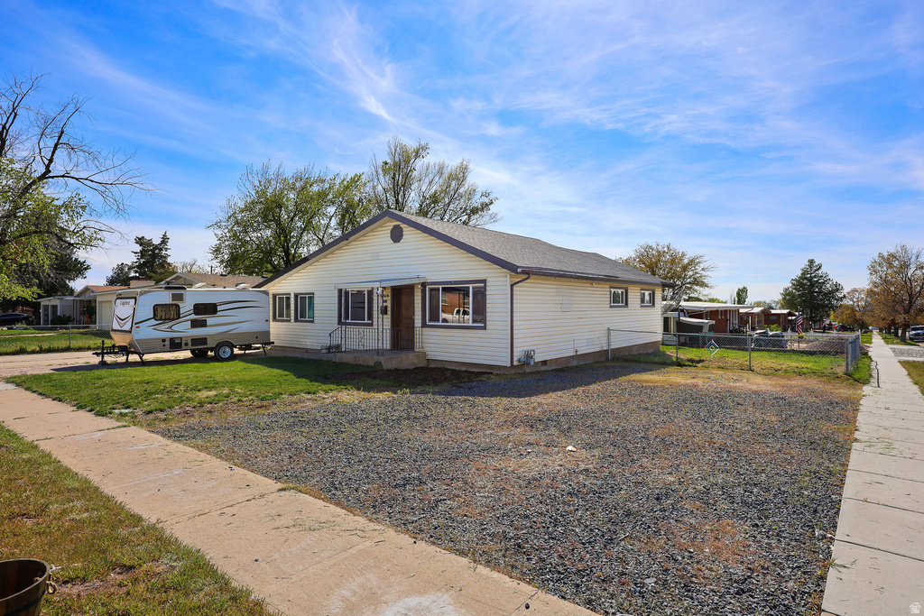 5709 S 2050 W Roy, UT 84067