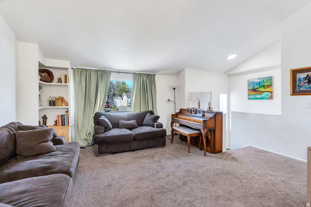 5885 S MISTY WAY Kearns, UT 84118