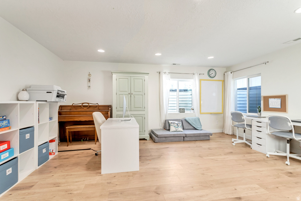 1947 N 2600 W Lehi, UT 84043