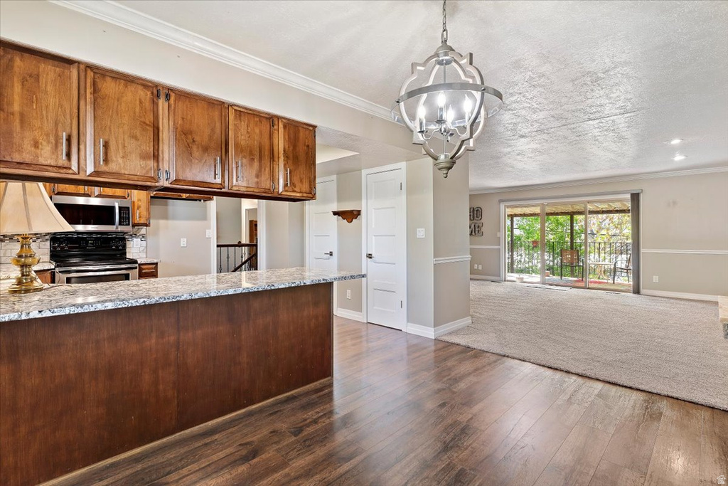 1473 HUDSON Ogden, UT 84401