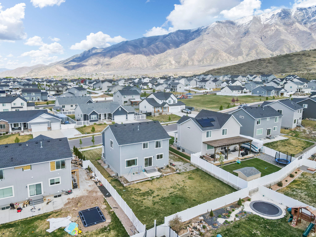 357 W SADDLEBROOK DR Santaquin, UT 84655