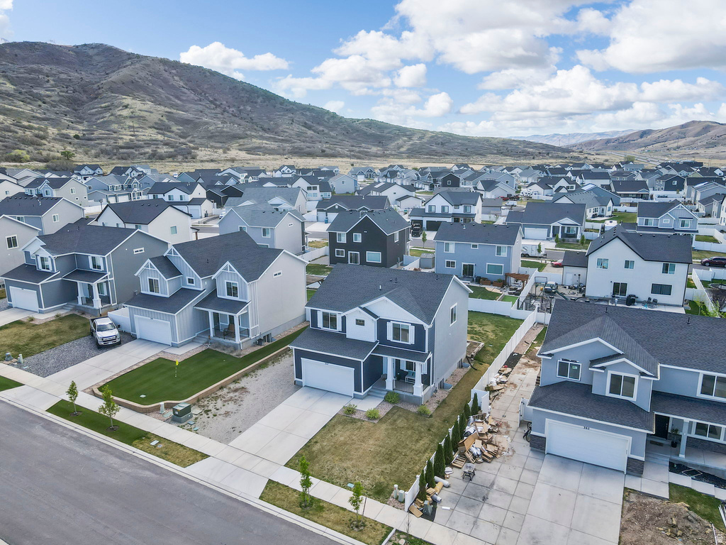 357 W SADDLEBROOK DR Santaquin, UT 84655