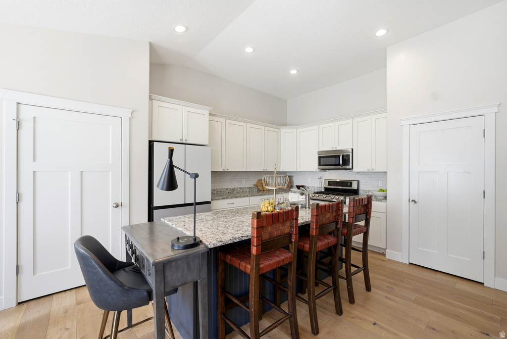 699 W 650 S Springville, UT 84663