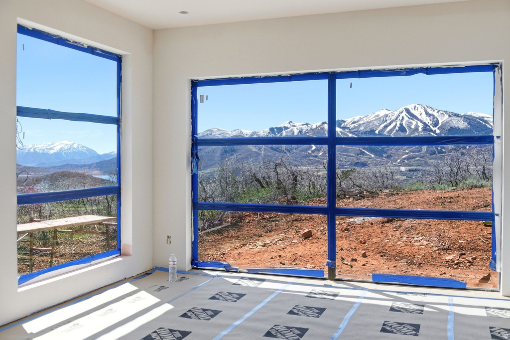 11321 N SOARING HAWK LN #3 Hideout, UT 84036