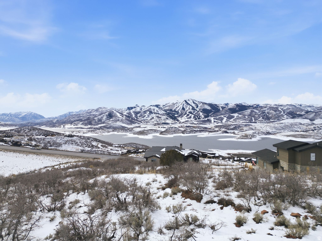 11321 N SOARING HAWK LN #3 Hideout, UT 84036