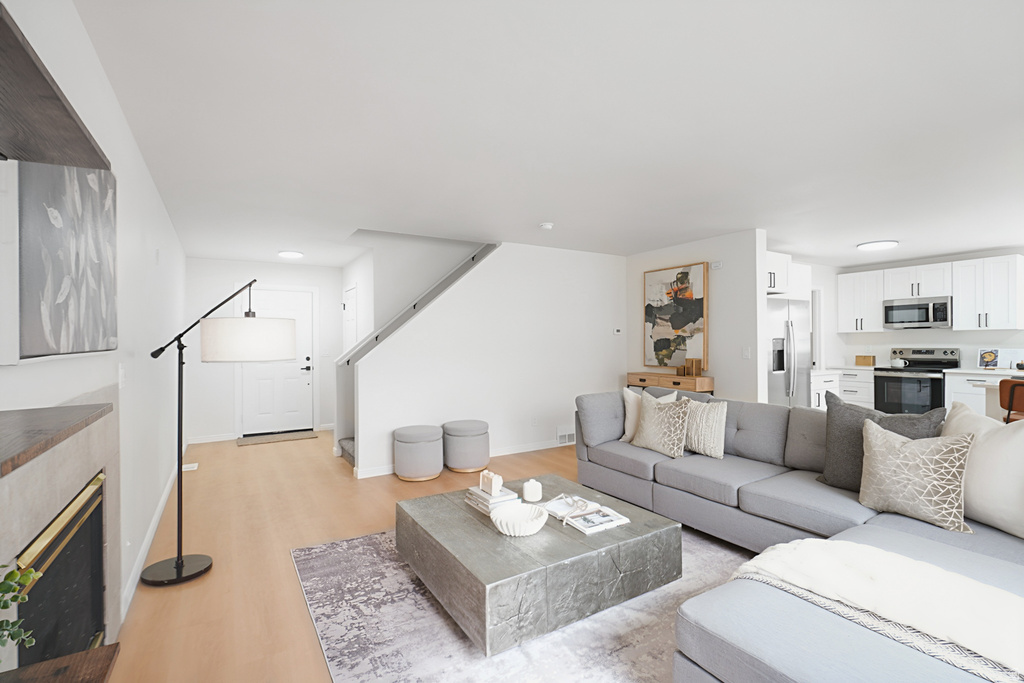 1467 S 950 W Woods Cross, UT 84087