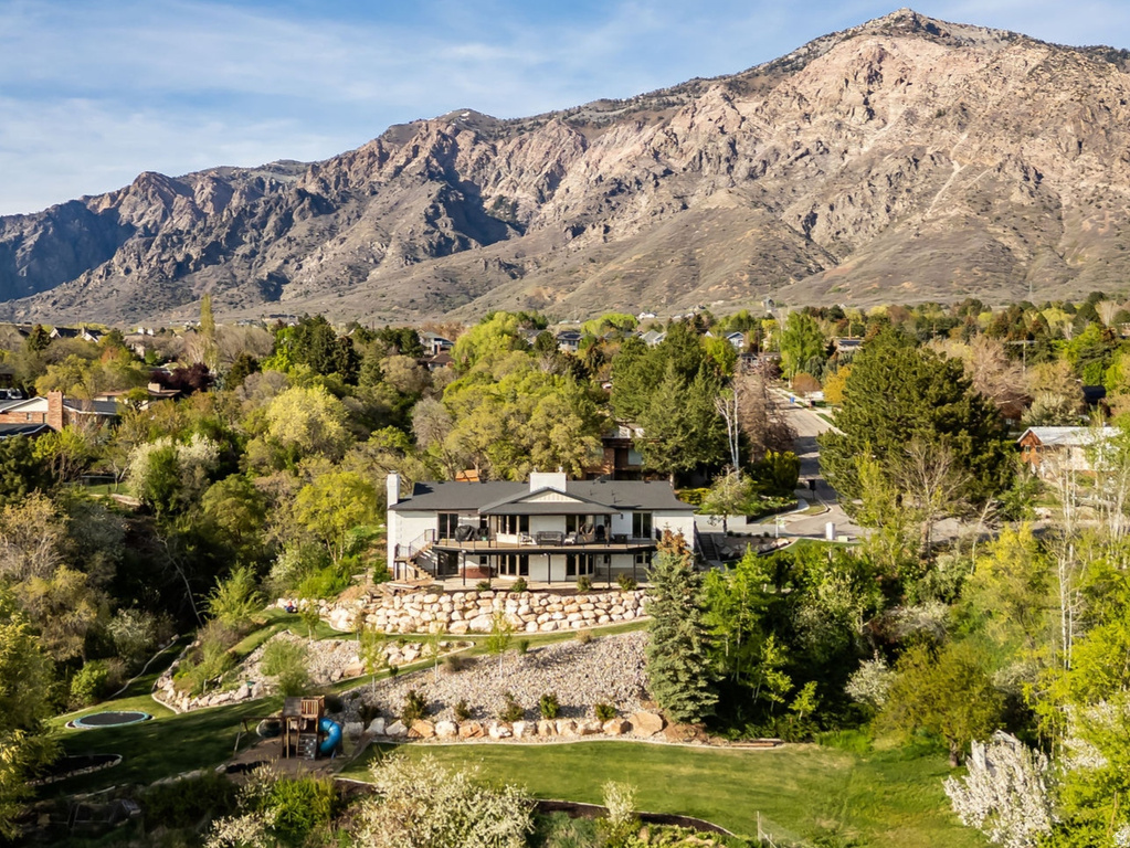 3951 N 550 W Pleasant View, UT 84414