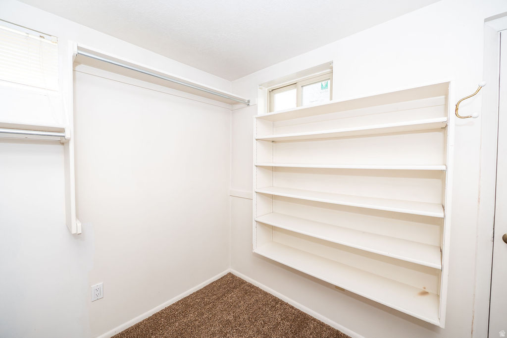 788 W 2400 N Clinton, UT 84015