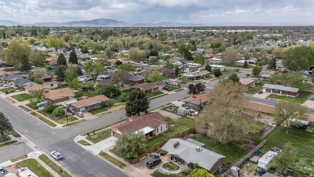 788 W 2400 N Clinton, UT 84015