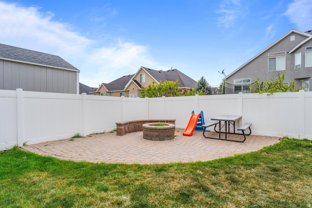 3349 N 350 W Lehi, UT 84043