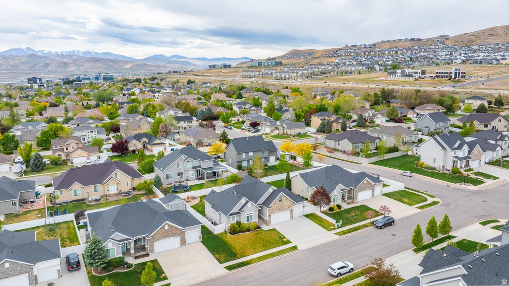 3349 N 350 W Lehi, UT 84043