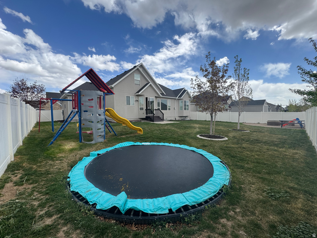 3349 N 350 W Lehi, UT 84043