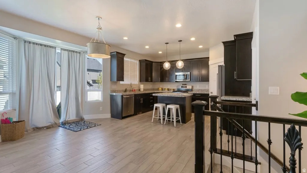 3349 N 350 W Lehi, UT 84043