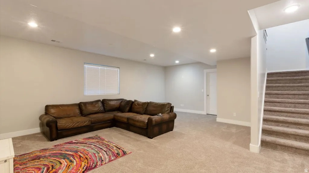 3349 N 350 W Lehi, UT 84043